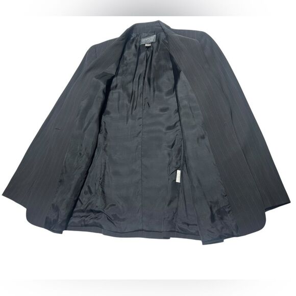 Lafayette 148 New York Black Pinstripe Blazer One Button Size 6 - Picture 3 of 9